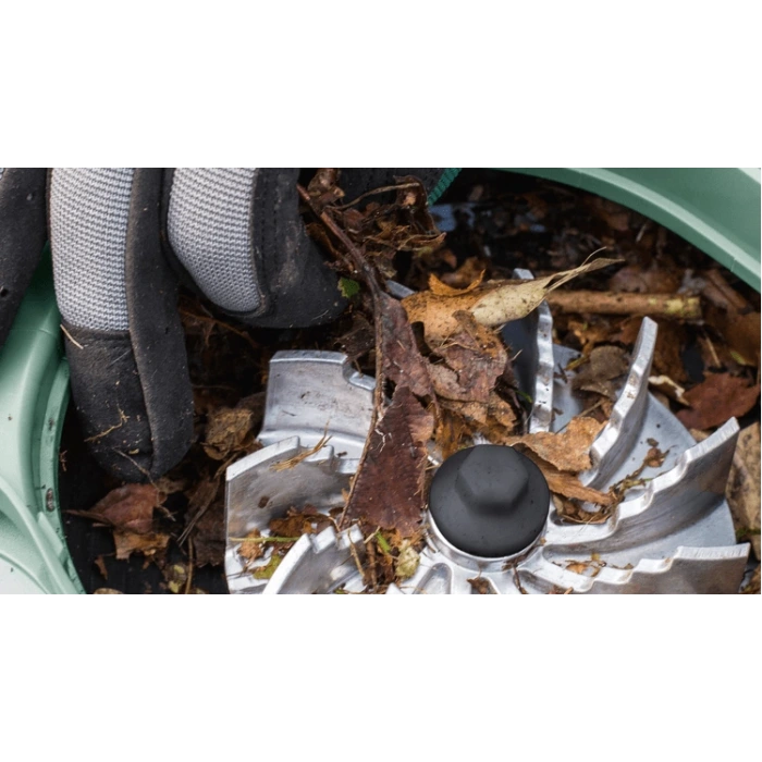 BOSCH UNIVERSAL GARDEN 3000 YAPRAK ÜFLEME VE TOPL.