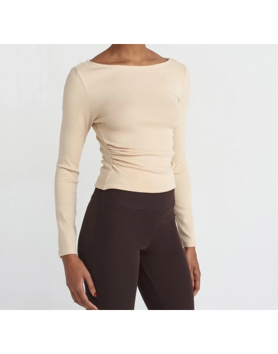 Büzgülü Kayık Yaka Top-Açık Bej