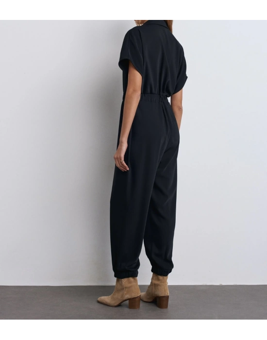 Klasik Yaka Düğme Kapatmalı Dar Paça Tulum-Siyah