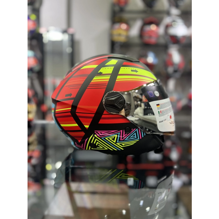 SW 765 COLOURFULL KIRMIZI SİYAH GÜNEŞ VİZÖRLÜ