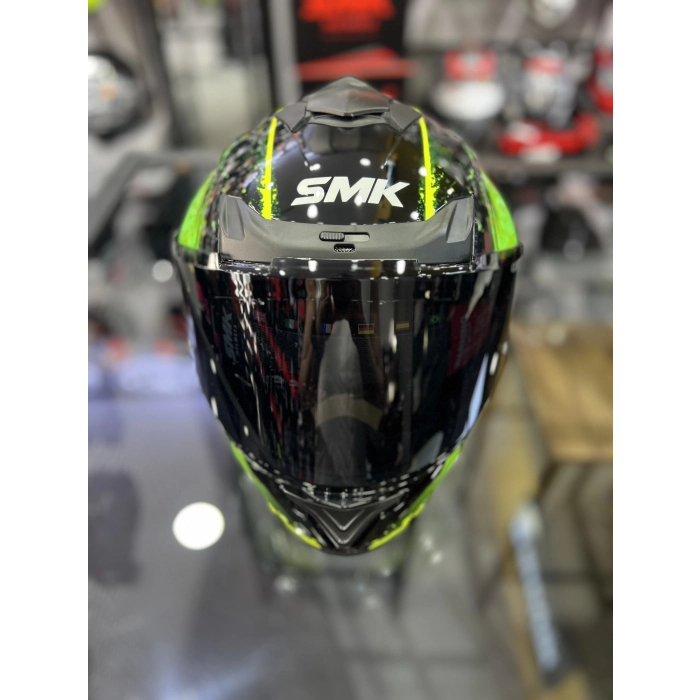 Typhoon Cobra Yeşil Kapalı Kask Şeffaf Vizörlü