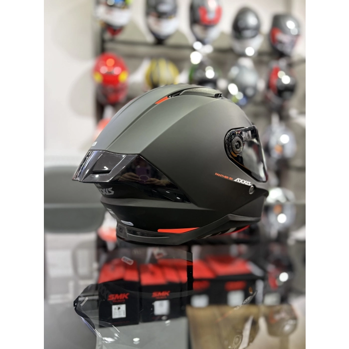 Panther Mat Siyah Kapalı Kask Siyah Vizörlü ( +1 Şeffaf Vizör)