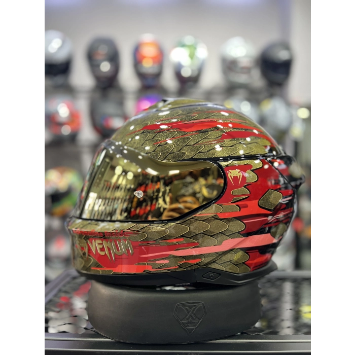 Skwal i3 Venum Ledli Kask (+1 Gold Vizör)