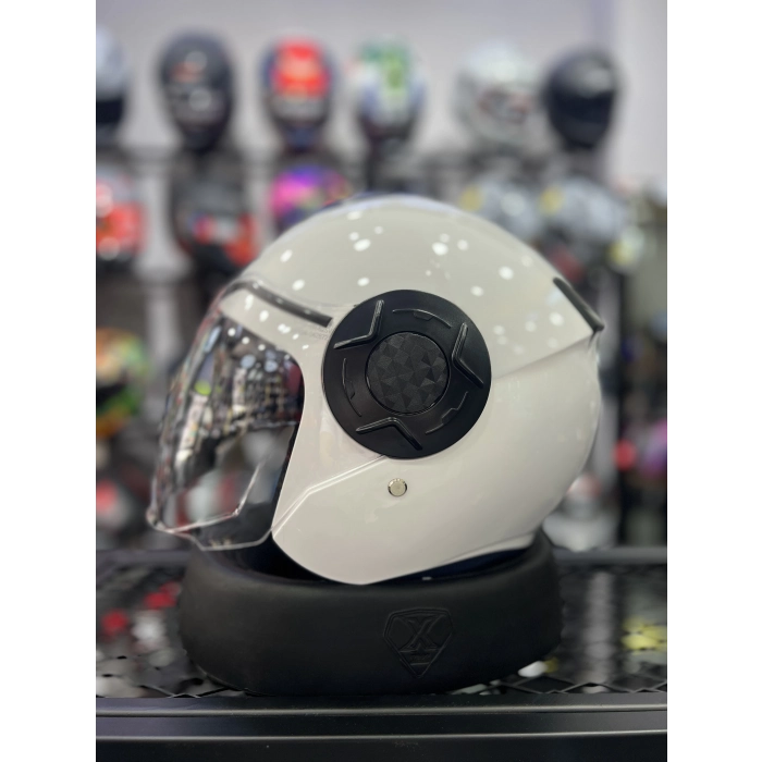 665 Beyaz Yarım Kask Güneş Vizörlü