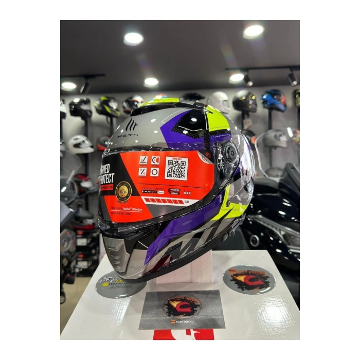 Helmets Thunder 4 Sv Valiant Parlak Motosiklet Kaskı