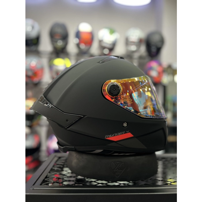 Thunder 4 Mat Siyah Gold Vizörlü (+1 Şeffaf Vizör)