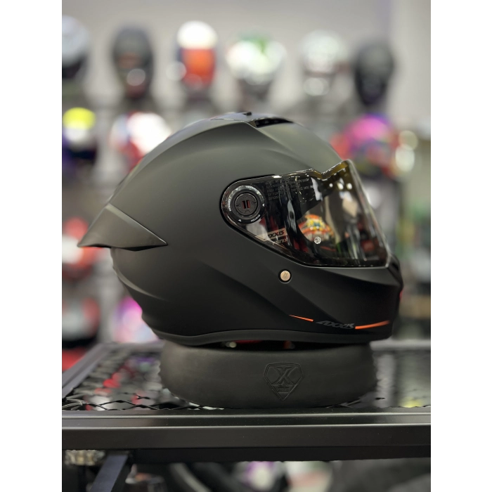 FENIX MAT SİYAH VİZÖRLÜ (+ 1 ŞEFFAF VİZÖR)