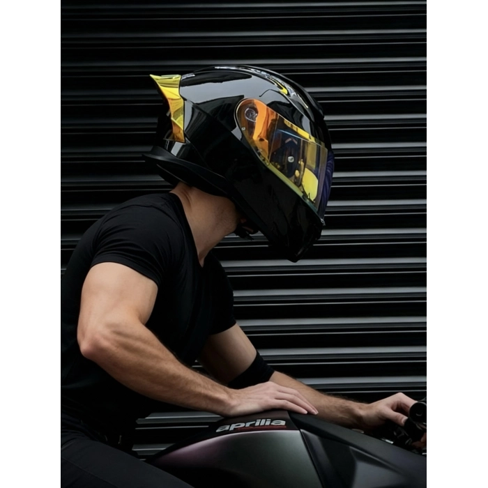 R1 Parlak Siyah Revo Gold Vizörlü Kapalı Kask (Güneş Vizörlü)