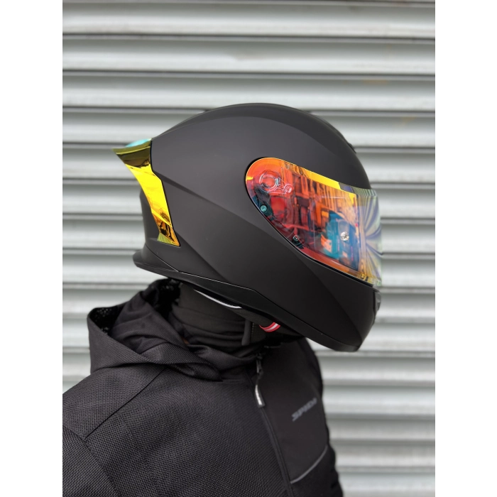 R1 Mat Siyah Revo Kapalı Kask (Gold Vizörlü)