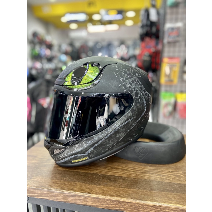 RPHA12 CARBON KASK TOOTHLESS II UNIVERSAL MC4SF (+1 şeffaf vizör) MOTOZİLLA