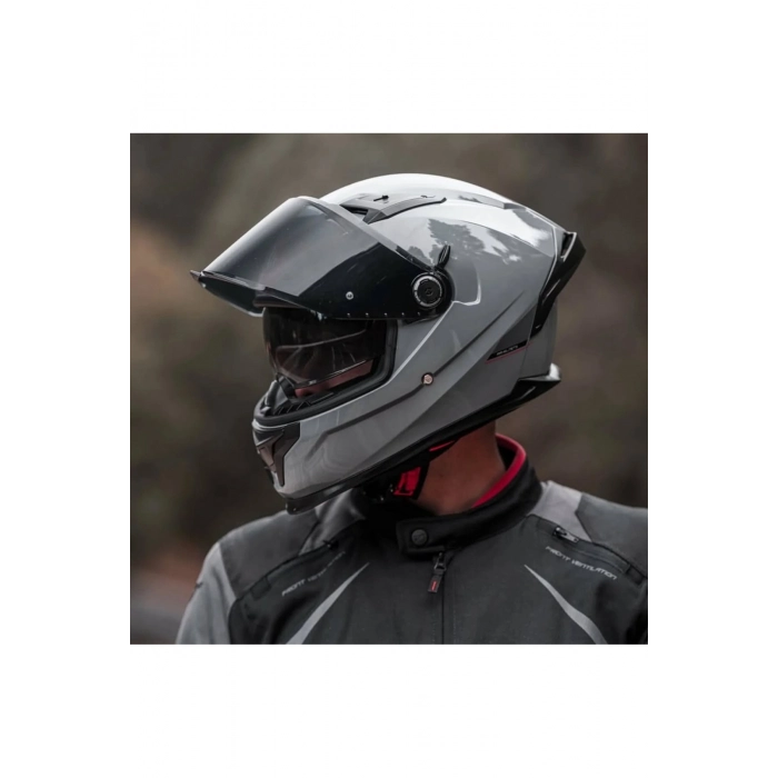 Helmets Braker Sv Solid A12 (şeffaf vizörlü biçimde) gönderilecektir
