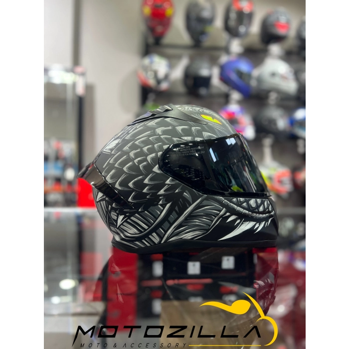 801 Draglax Siyah Beyaz Kapalı Kask Siyah Vizörlü