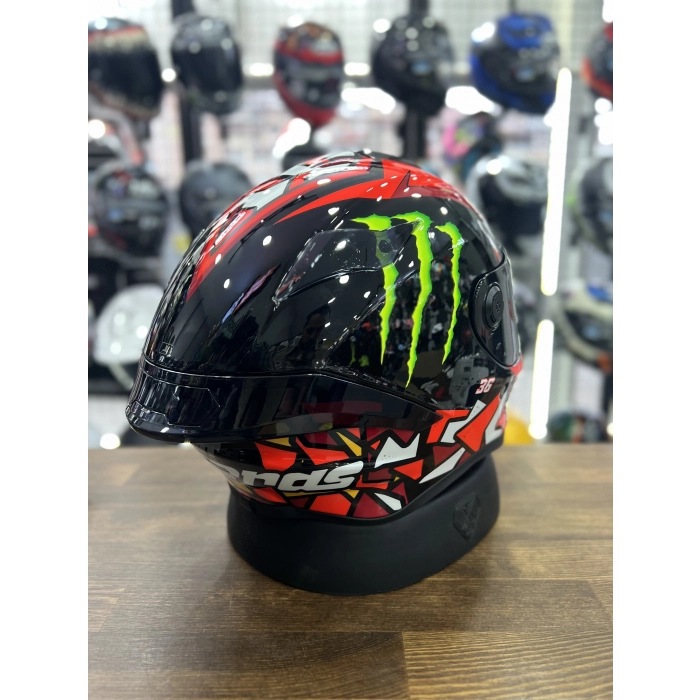 TARGO S PİQUERAS KASK (ŞEFFAF VİZÖRLE GÖNDERİLMEKTEDİR)