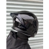 R1 Parlak Siyah Kapalı Kask (Siyah Vizörlü) md820