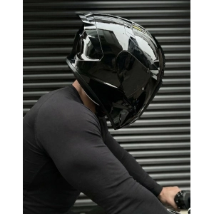 R2 Parlak Siyah Kapalı Kask md821