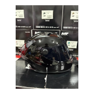 Braker sv parlak siyah kask (şeffaf vizörlü biçimde) gönderilecektir