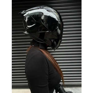 R2 Parlak Siyah Kapalı Kask md821