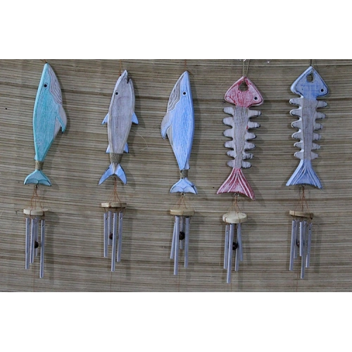 Ahşap Balıklı Metal Çan