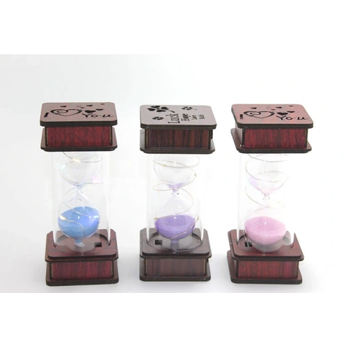 ساعة رمل بتصميم خشبي مزودة بإضاءة LED - موديل 1