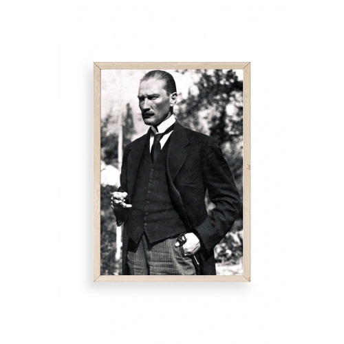 Atatürk Ahşap Çerçeveli Tablo 50 x 70