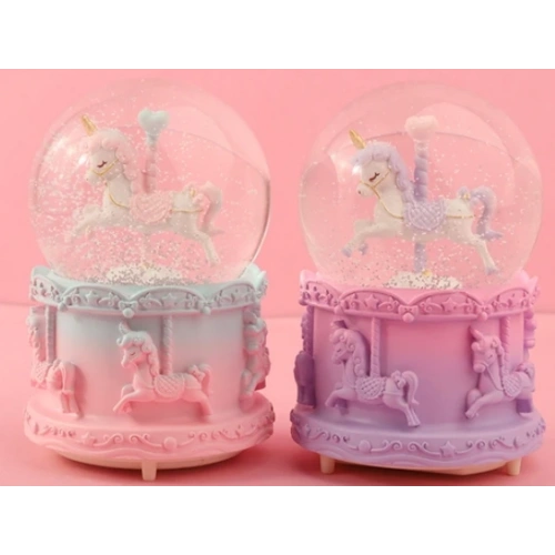 Atlı Karınca Kar Küresi Orta Boy