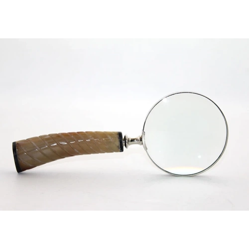 Horn Magnifier Model 6