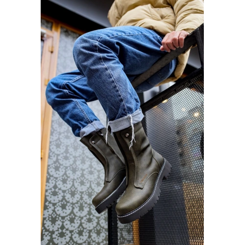 CH027 CST Quebec Mens Boot GREEN