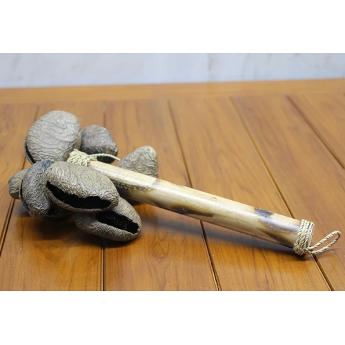 Coconat Pendulum Maracas Model 1