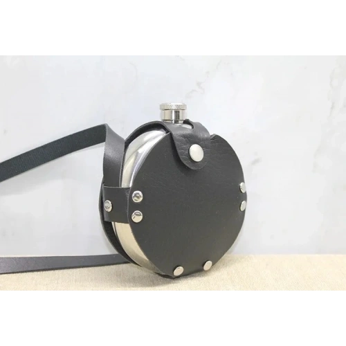 Deri Kılıflı Matara