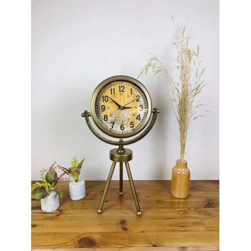 Eskitme Metal Mini Tripod Kaos Masa Saati 45×26 cm