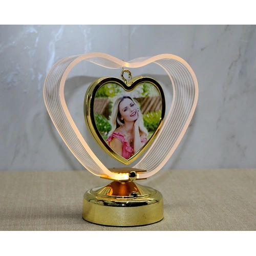 Kişiye Özel Fotoğraf Alanlı Kalpli Led Çerçeve Model 1