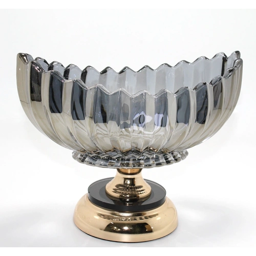 Lüks Füme Kristal Cam Gondol Gold Ayaklı Sunumluk