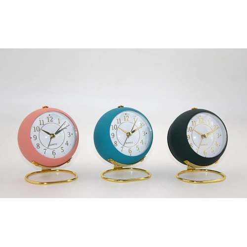 ساعة منبه معدنية للمكتب