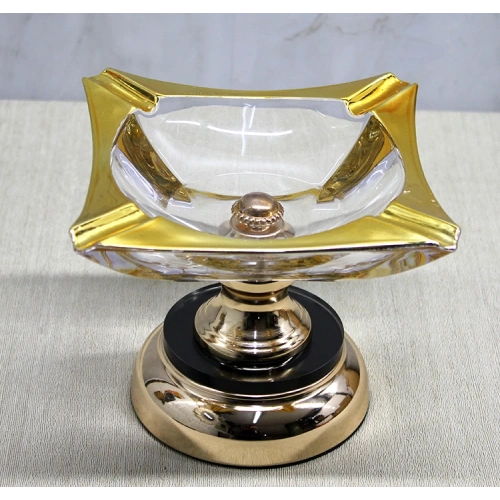 Metal Ayaklı Cam Küllük Model 3