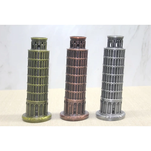 برج بيزا المعدني