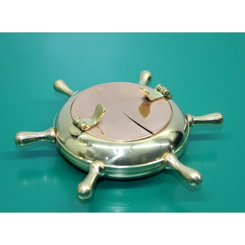 Pirinç Dümenli Kapaklı Küllük