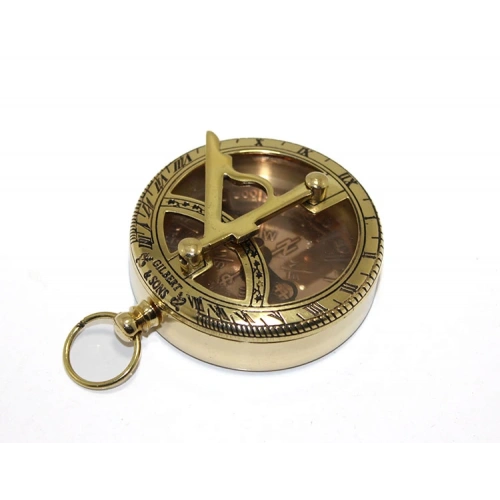 ساعة شمسية وبوصلة من النحاس