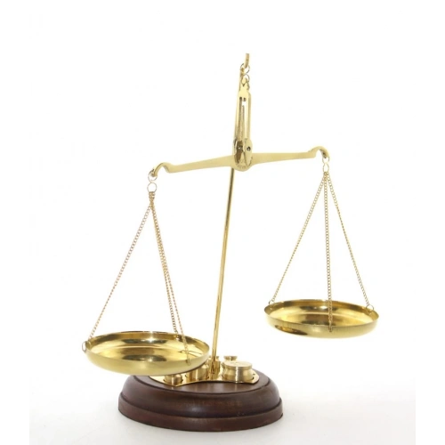 الميزان من طراز نحاسي 1