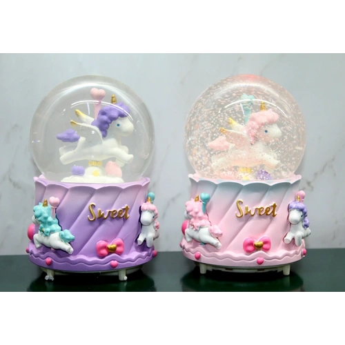 Unicorn İçi Dönmeli Püskürtmeli Işıklı Müzikli Kar Küresi Büyük Boy
