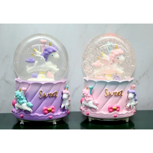 Единорог Вращающийся с Брызгающей Музыкальной Светящейся Карликовой Снежный Шар Большого Размера