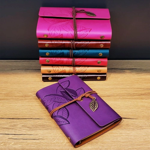 Yaprak Desenli Deri Defter Asorti