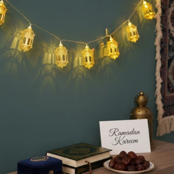 10 Hanging Ramadan Lantern LED Lights – Battery-Powered 2 Meter Ramadan Decoration, Islamic Decoration, Decorative Ambient Lighting for Home and Venues (5365)