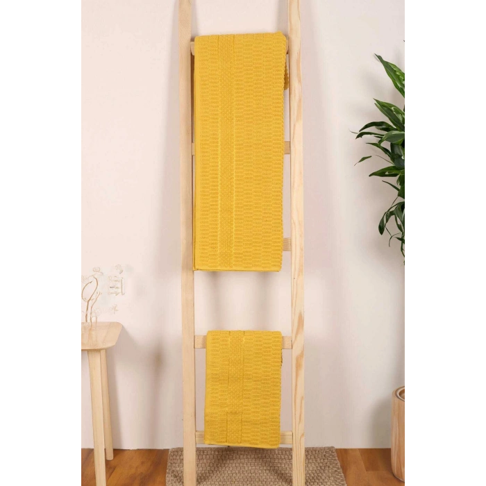 2 Piece Bathroom Towel Set %100 Cotton Stick Pattern Yellow
