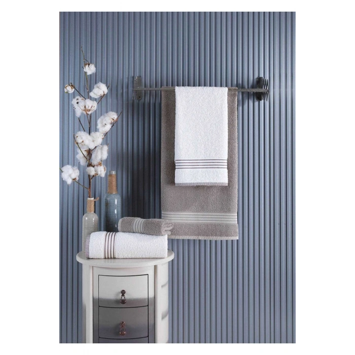 4-х предметный комплект полотенец для мужчин и женщин Oscar бежево-кремового цвета