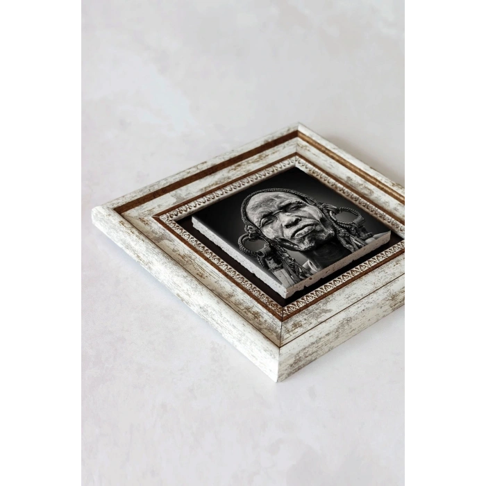 Afrikalı Kadın Çerçeveli Taş Tablo , Çerçeveli Taş Duvar Dekoru-enkcrcvtbl-00195 20 cm