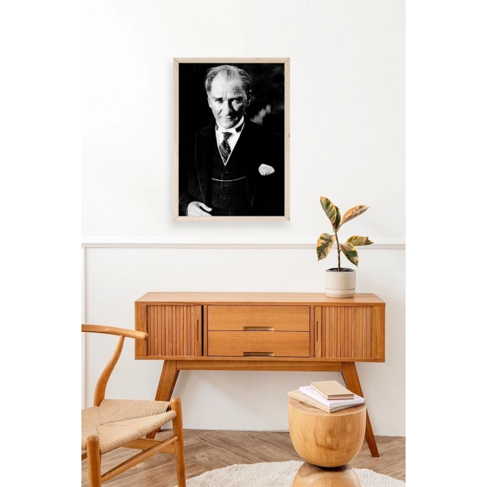 Atatürk Ahşap Çerçeveli Tablo 30 x 42