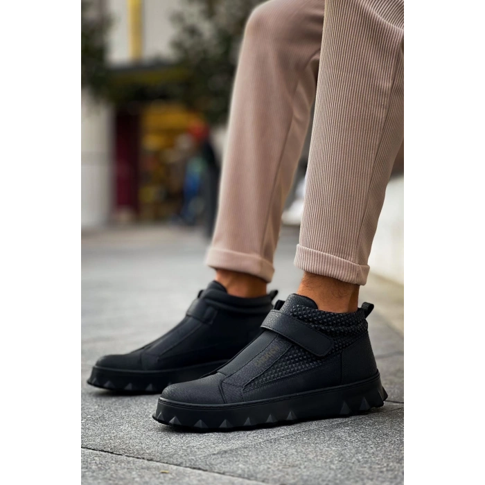 CH103 CST Pyramid Long Mens Boot BLACK