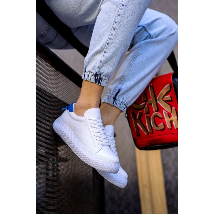 CH107 CBT الحذاء الرياضي للرجال الأبيض / الأزرق