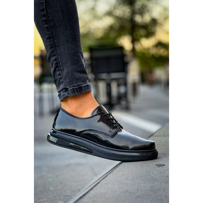 CH2403 حذاء رجالي أسود