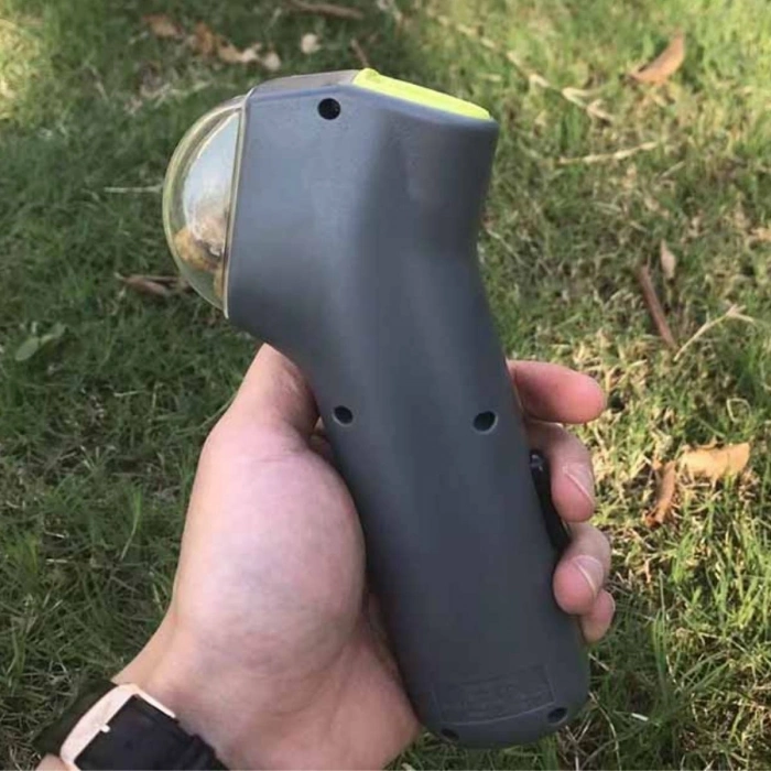 Durukar® Kedi ve Köpekler İçin Hazneli Mama Fırlatma Oyuncağı Yem Atıcı Aparat